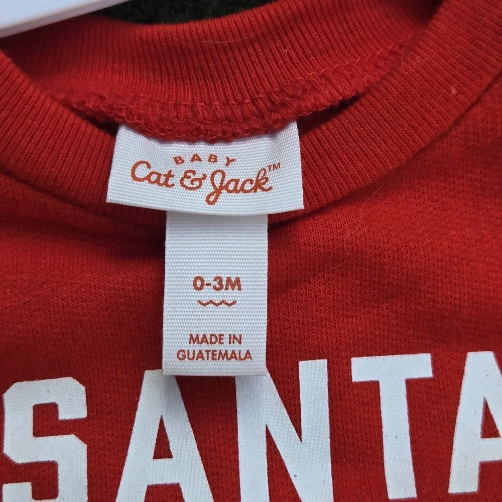 Cat & Jack Baby 2 piece Christmas Size 0-3 Months Santa Baby Red/white